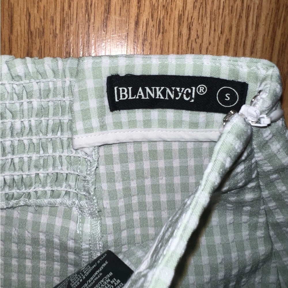 Gingham Ruffle Shorts - Picture 3 of 4
